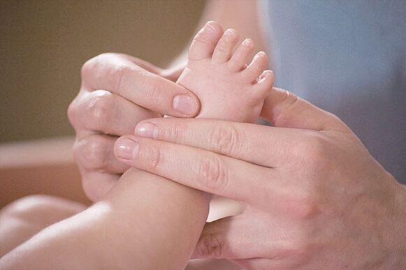 masaje para hallux valgus en un niño